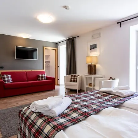 Ciasa Alpina Relax 호텔 2*